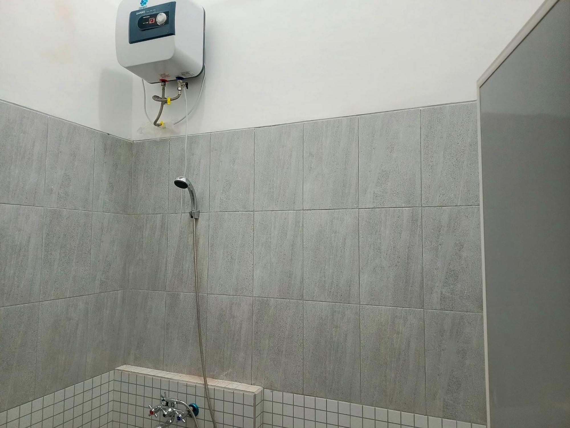 Bebek Kuning Residence Blimbing  Exterior photo