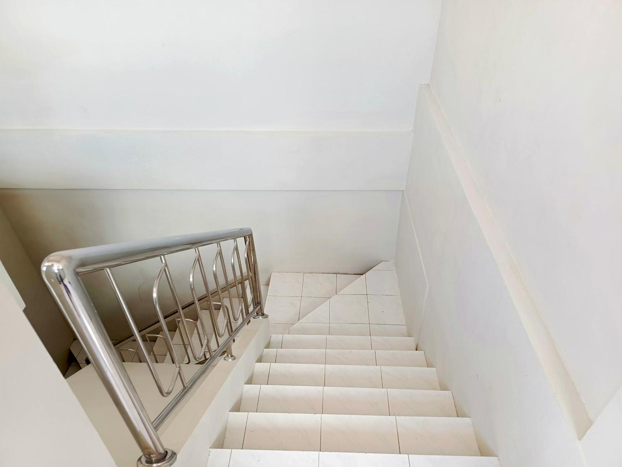 Bebek Kuning Residence Blimbing  Exterior photo