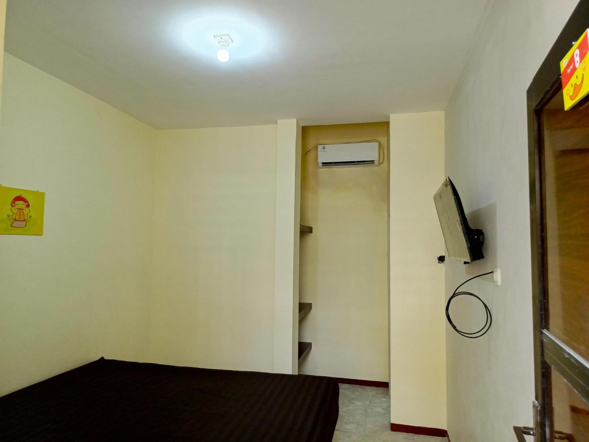 Bebek Kuning Residence Blimbing  Exterior photo